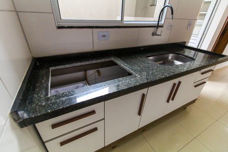 Sala/Cozinha de apartamento à venda com 2 quartos, 39m² em Cidade Antônio Estêvão de Carvalho, São Paulo