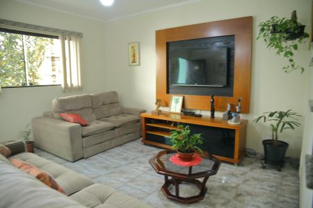 Casa à venda com 195m², 3 quartos e 4 vagasSala