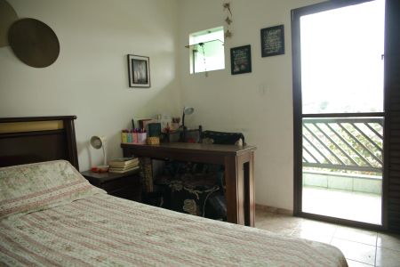 Casa à venda com 195m², 3 quartos e 4 vagasSuíte 3