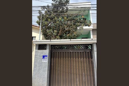 Casa à venda com 195m², 3 quartos e 4 vagasFachada