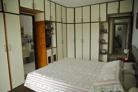 Casa à venda com 195m², 3 quartos e 4 vagasSuíte 3