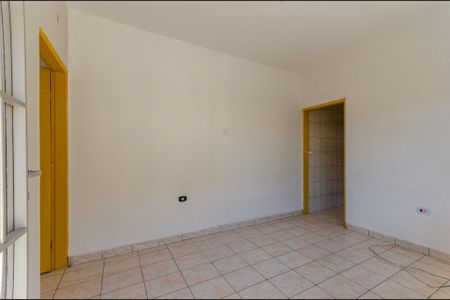 Casa à venda com 60m², 1 quarto e sem vaga Casa à venda com 60m², 1 quarto e sem vagaSala
