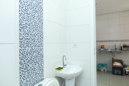Apartamento para alugar com 38m², 2 quartos e sem vagaBanheiro