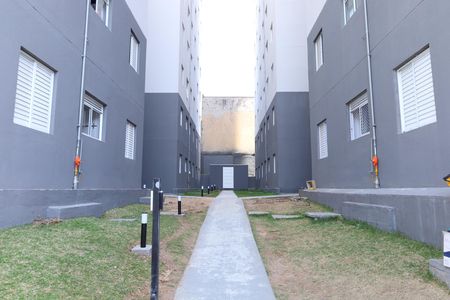 Apartamento para alugar com 38m², 2 quartos e sem vagaÁrea comum