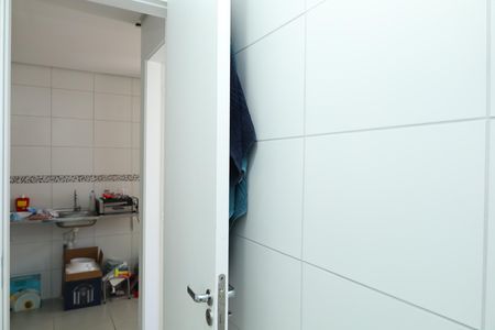 Apartamento para alugar com 38m², 2 quartos e sem vagaBanheiro