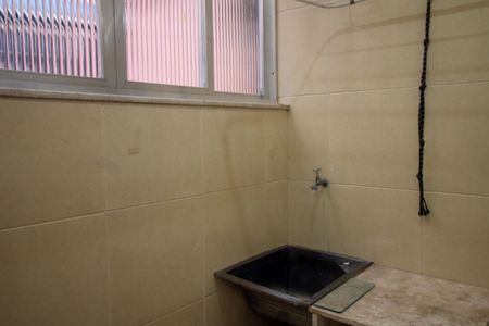 Apartamento à venda com 70m², 2 quartos e 1 vagaÁrea de Serviço