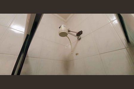 Casa à venda com 292m², 5 quartos e 4 vagas Casa à venda com 292m², 5 quartos e 4 vagasBanheiro 2