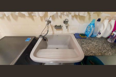 Casa à venda com 292m², 5 quartos e 4 vagas Casa à venda com 292m², 5 quartos e 4 vagasÁrea de Serviço