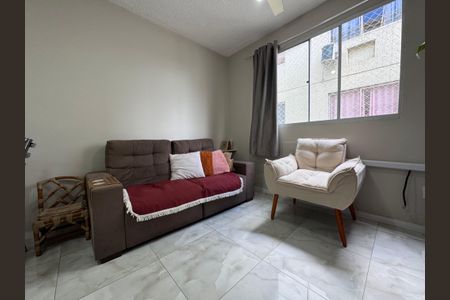 Apartamento à venda com 43m², 2 quartos e 1 vagaSala