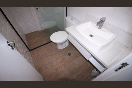 Banheiro de apartamento para alugar com 1 quarto, 29m² em Vila Celeste, São Paulo