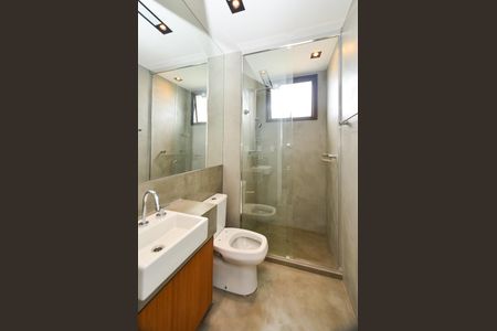 Apartamento à venda com 78m², 2 quartos e 2 vagas Apartamento à venda com 78m², 2 quartos e 2 vagasBanheiro social