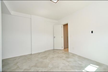 Apartamento à venda com 78m², 2 quartos e 2 vagas Apartamento à venda com 78m², 2 quartos e 2 vagasSuite