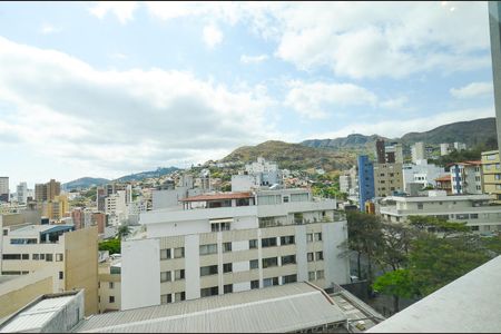 Apartamento à venda com 78m², 2 quartos e 2 vagas Apartamento à venda com 78m², 2 quartos e 2 vagasVista Area serviço