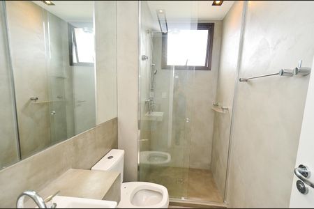 Apartamento à venda com 78m², 2 quartos e 2 vagas Apartamento à venda com 78m², 2 quartos e 2 vagasBanheiro social