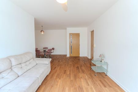 Apartamento à venda com 120m², 4 quartos e 1 vagaSala