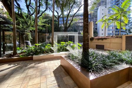 Apartamento à venda com 120m², 4 quartos e 1 vagaÁrea comum