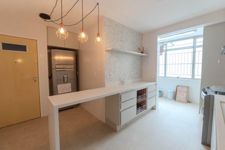 Apartamento à venda com 120m², 4 quartos e 1 vagaCozinha