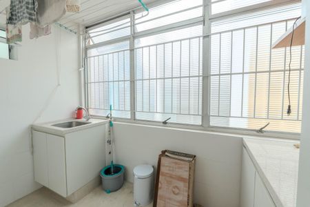 Apartamento à venda com 120m², 4 quartos e 1 vagaÁrea de Serviço