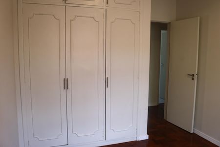 Apartamento à venda com 140m², 4 quartos e 1 vagaQuarto 2