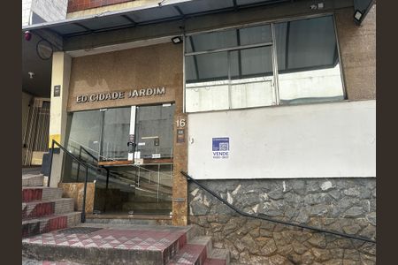 Apartamento à venda com 140m², 4 quartos e 1 vagaFachada