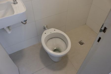 Apartamento à venda com 140m², 4 quartos e 1 vagaBanheiro de Serviço