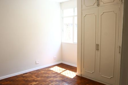 Apartamento à venda com 140m², 4 quartos e 1 vagaQuarto 3