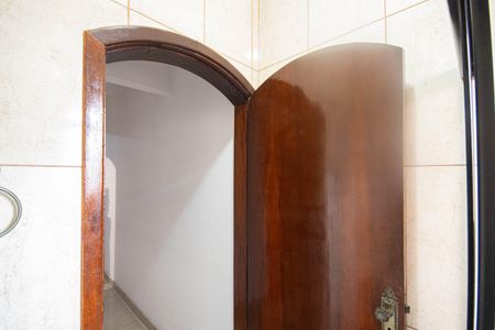 Casa à venda com 150m², 3 quartos e 2 vagasBanheiro 1