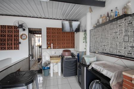 Casa à venda com 150m², 3 quartos e 2 vagasÁrea de Serviço