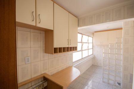 Apartamento à venda com 68m², 2 quartos e sem vagaCozinha