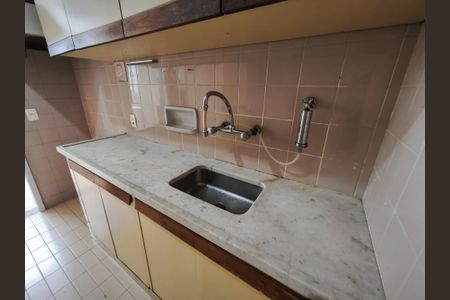 Apartamento à venda com 110m², 3 quartos e 1 vagaCozinha
