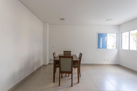 Apartamento à venda com 67m², 2 quartos e 1 vagaÁrea comum