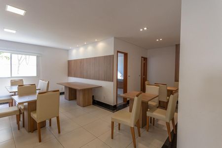 Apartamento à venda com 67m², 2 quartos e 1 vagaÁrea comum