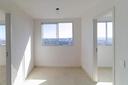 Sala de apartamento para alugar com 2 quartos, 35m² em Jardim Santa Adelia, São Paulo