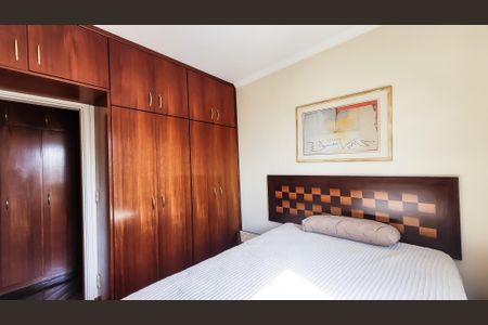 Apartamento à venda com 86m², 3 quartos e 2 vagas Apartamento à venda com 86m², 3 quartos e 2 vagasQuarto 1