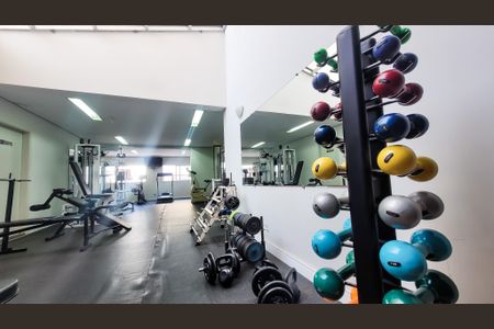 Apartamento à venda com 86m², 3 quartos e 2 vagas Apartamento à venda com 86m², 3 quartos e 2 vagasÁrea comum - Academia