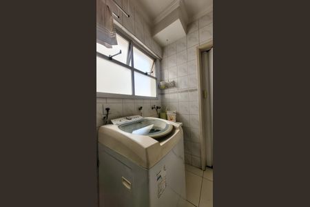 Apartamento à venda com 86m², 3 quartos e 2 vagas Apartamento à venda com 86m², 3 quartos e 2 vagasLavanderia