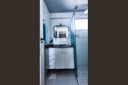 Apartamento à venda com 86m², 3 quartos e 2 vagas Apartamento à venda com 86m², 3 quartos e 2 vagasBanheiro Suíte