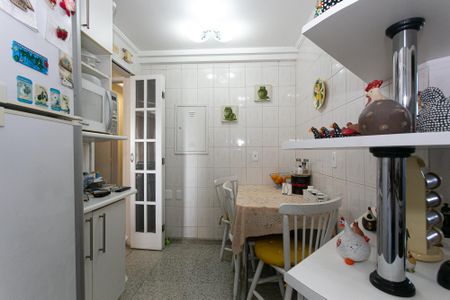 Apartamento à venda com 115m², 3 quartos e 2 vagasCozinha