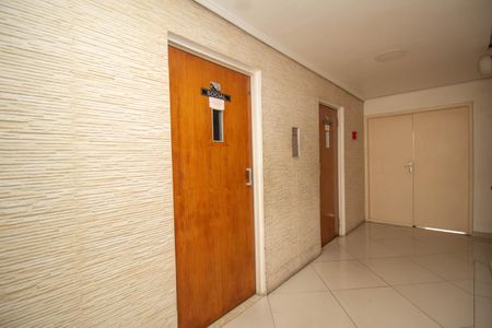 Apartamento à venda com 60m², 2 quartos e 1 vagaHall social