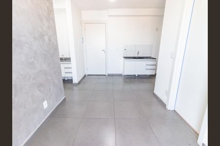 Apartamento para alugar com 38m², 2 quartos e sem vaga Apartamento para alugar com 38m², 2 quartos e sem vagaSala
