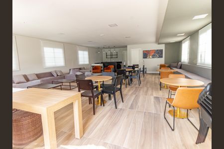 Apartamento para alugar com 38m², 2 quartos e sem vaga Apartamento para alugar com 38m², 2 quartos e sem vagaÁrea comum - Salão de festas