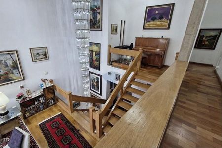 Casa à venda com 4 quartos, 290m² em Vila Progredior, São Paulo