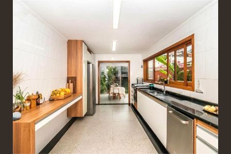 Casa à venda com 3 quartos, 180m² em Vila Cruzeiro, São Paulo