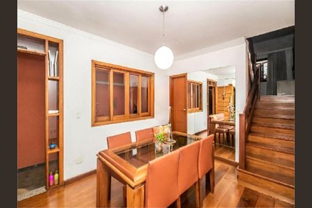 Casa à venda com 3 quartos, 180m² em Vila Cruzeiro, São Paulo