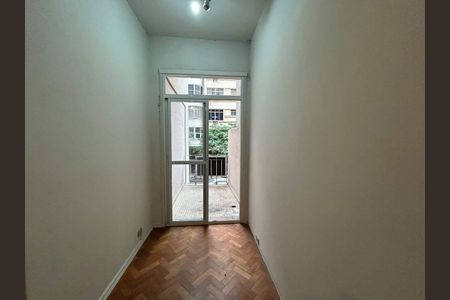 Apartamento à venda com 2 quartos, 110m² em Copacabana, Rio de Janeiro