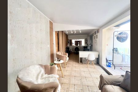 Casa à venda com 2 quartos, 150m² em Jardim Leonor Mendes de Barros, São Paulo