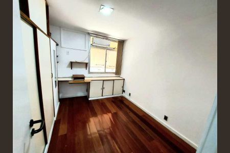 Apartamento à venda com 214m², 4 quartos e 1 vaga