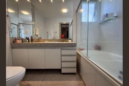 Apartamento à venda com 4 quartos, 140m² em Buritis, Belo Horizonte