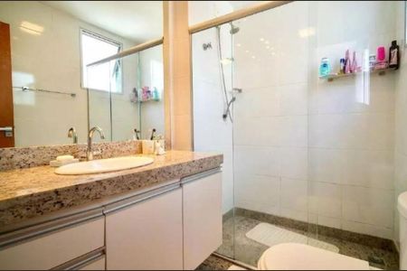 Apartamento à venda com 4 quartos, 140m² em Buritis, Belo Horizonte