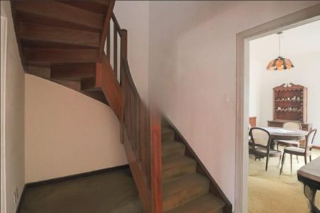 Casa à venda com 147m², 3 quartos e 4 vagas